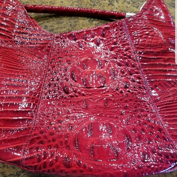 Brahmin shiny red bag with matching wallet - Picture 3 of 8